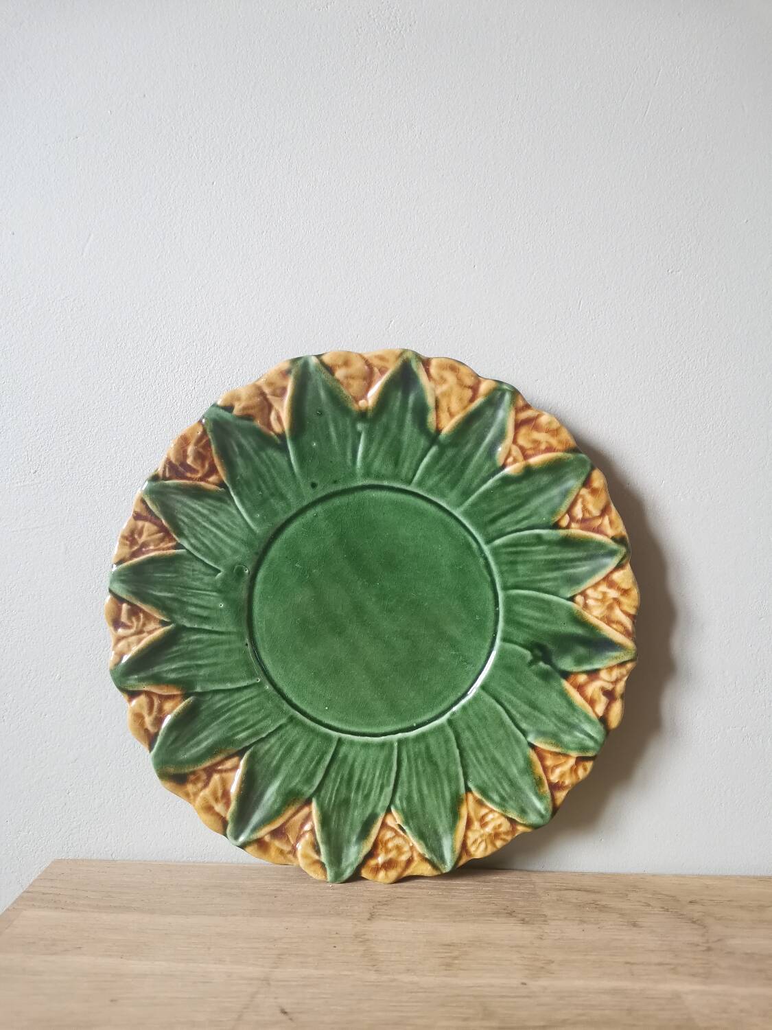 Plate signed vintage pineapple barbotine Portugal hand painted