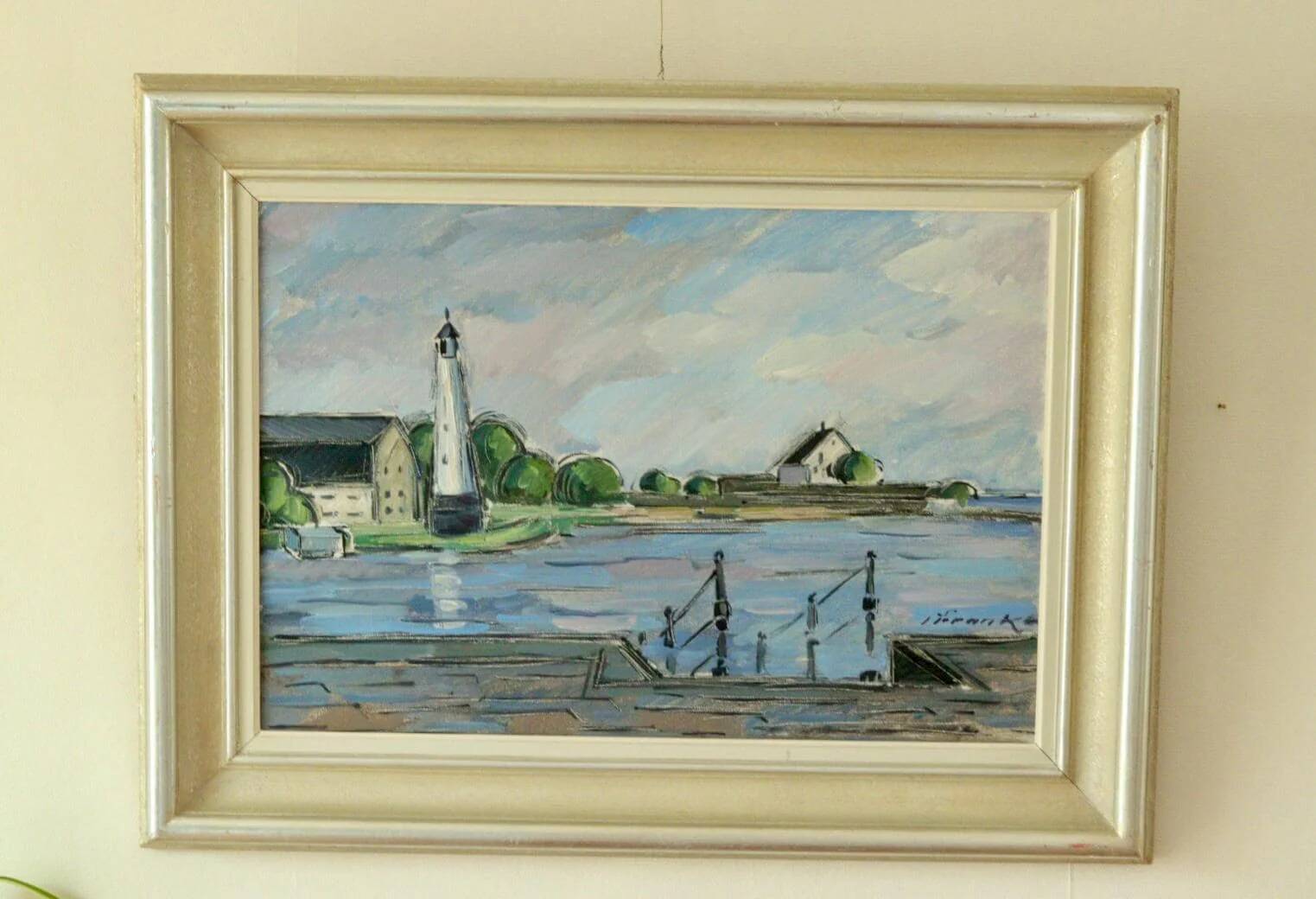 Lighthouse by the water – Ivar Franke