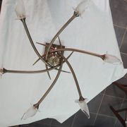 Ceiling light with 6 branches, fleur-de-lis, aromas.