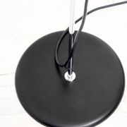 Lampadaire Oluce modèle DIM 333 de Vico Magistretti