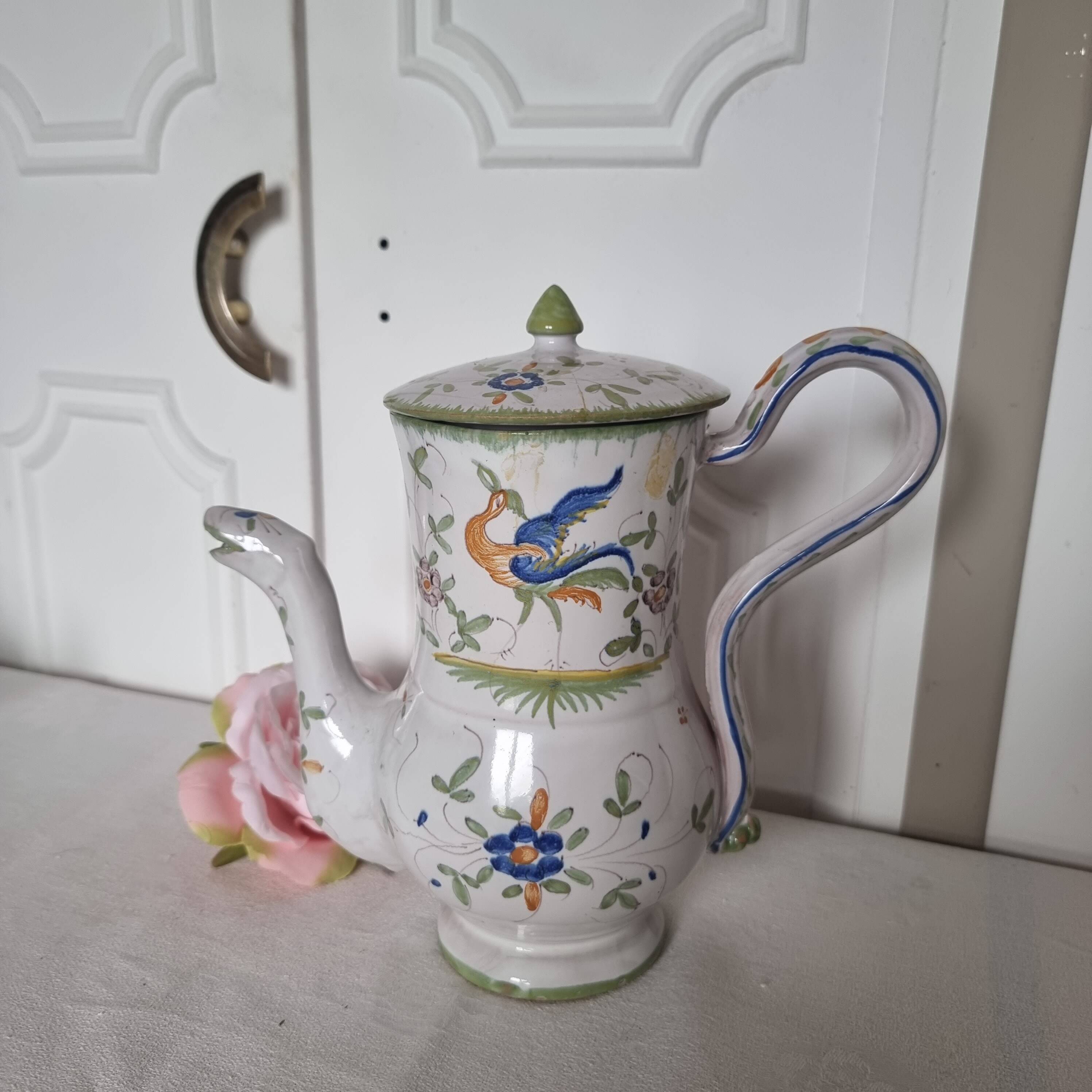 French earthenware coffee or teapot from Martres Tolosane, “Mou” model