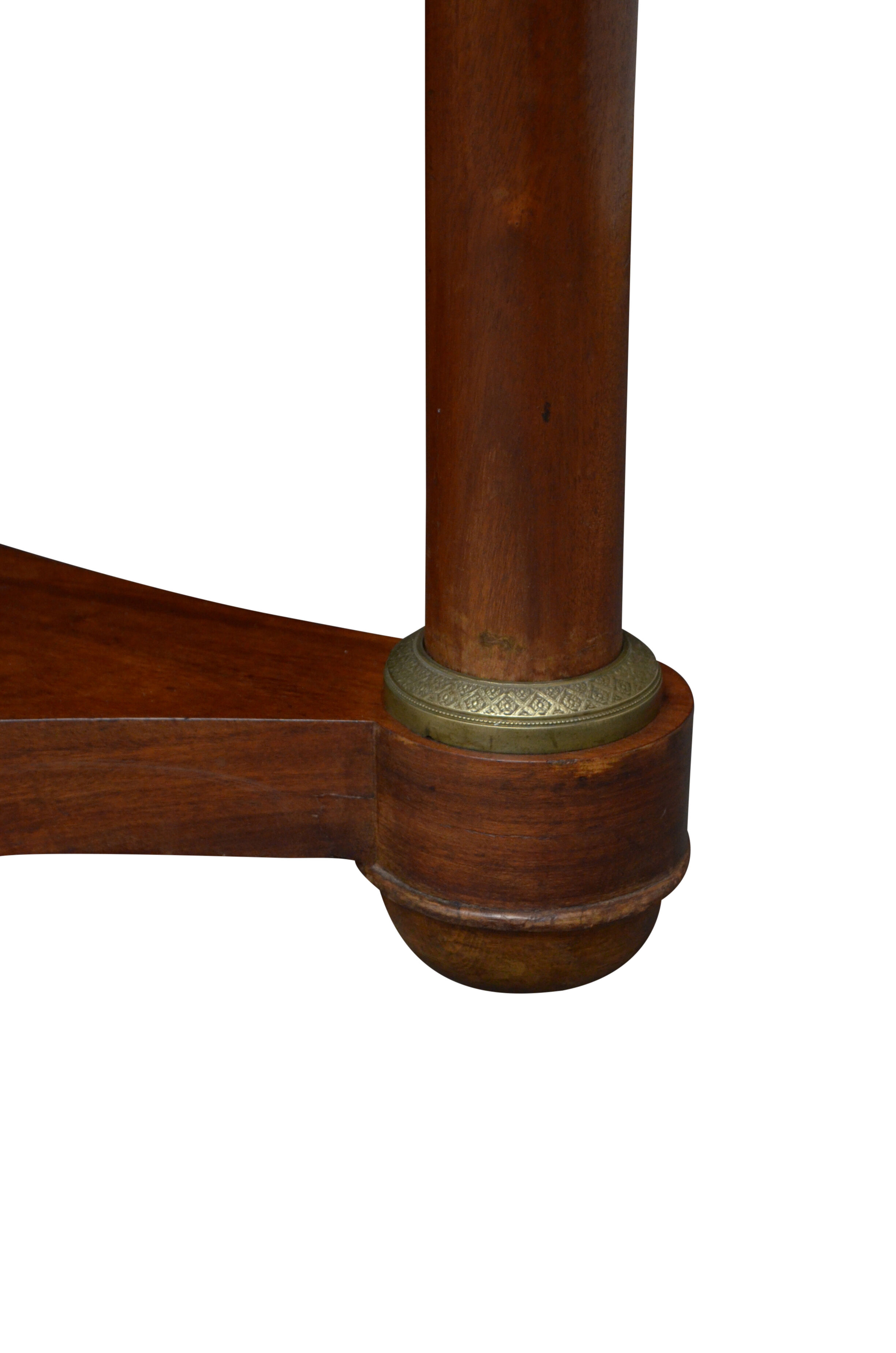 French mahogany gueridon table