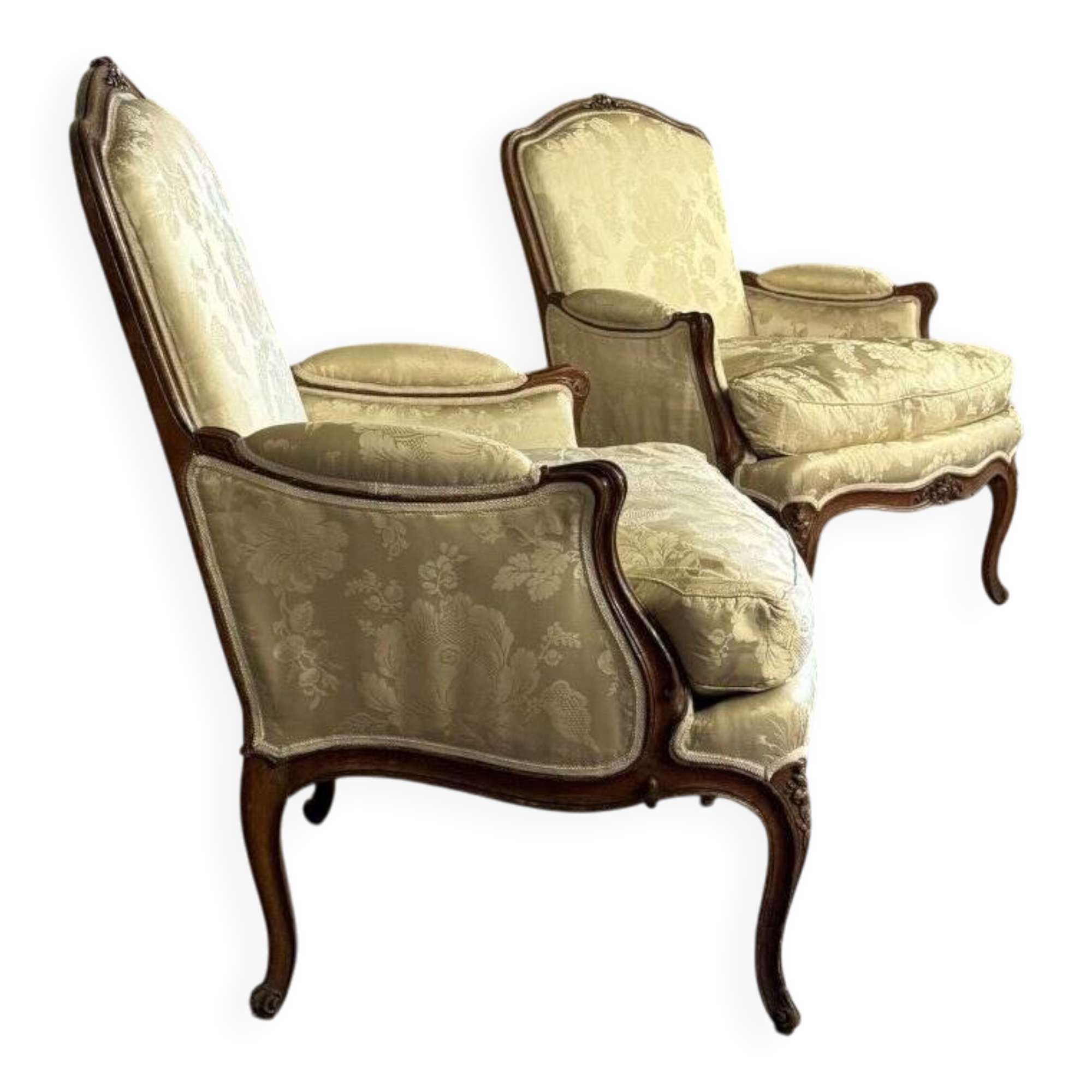 Pair of large Louis XV armchairs stamped Nicolas Quinibert Foliot, Paris, 18th century