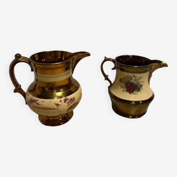 Set of 2 golden pitchers 1970