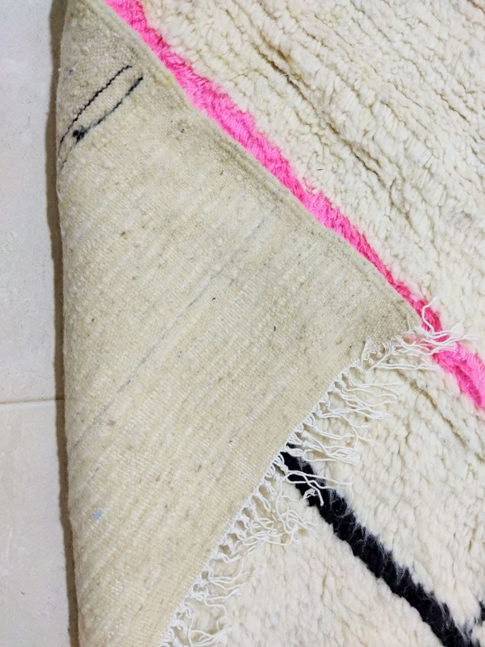 Tribal berber carpet 260 x 158 cm