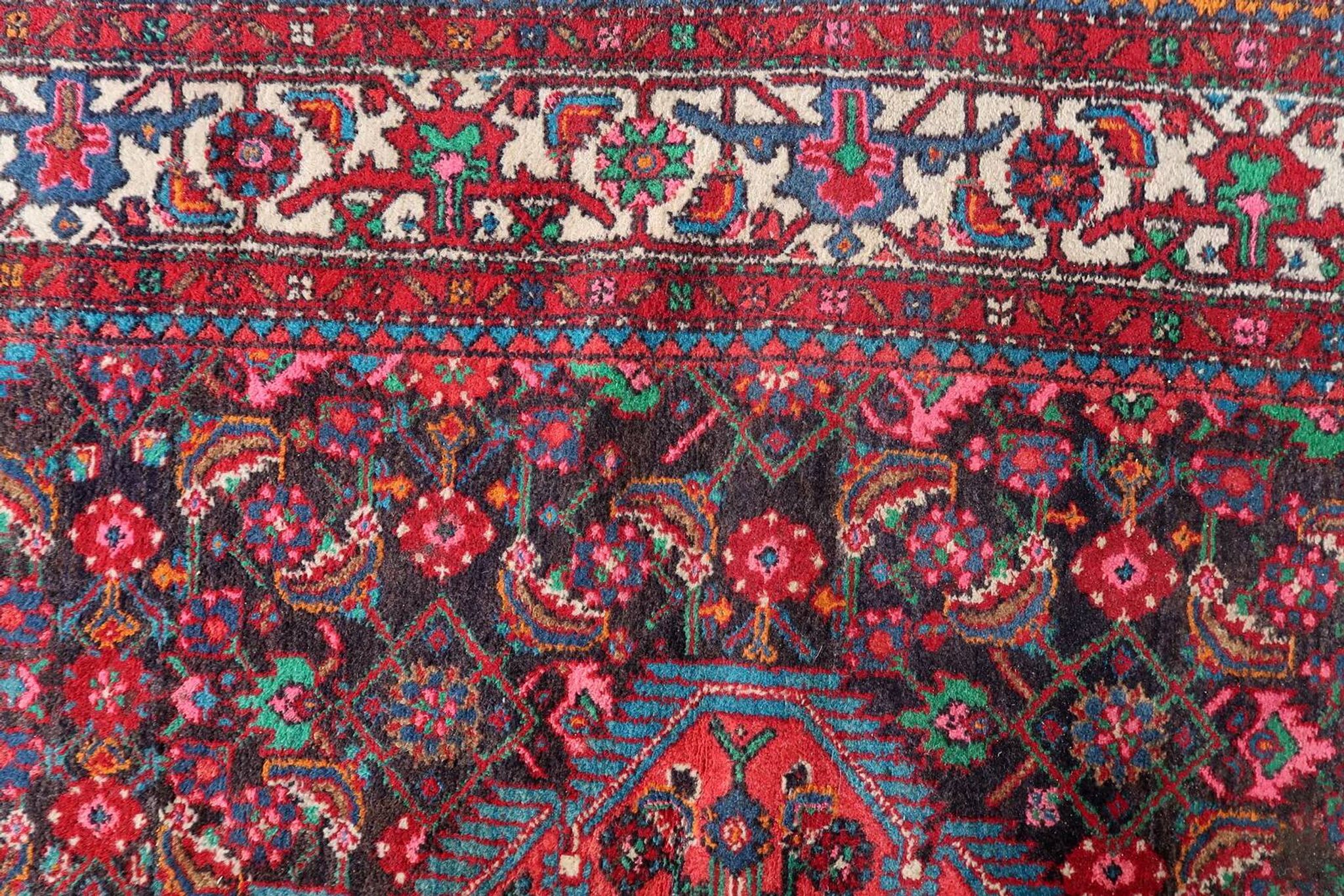 Handmade vintage Persian Malayer rug 129cm x 219cm 1960s