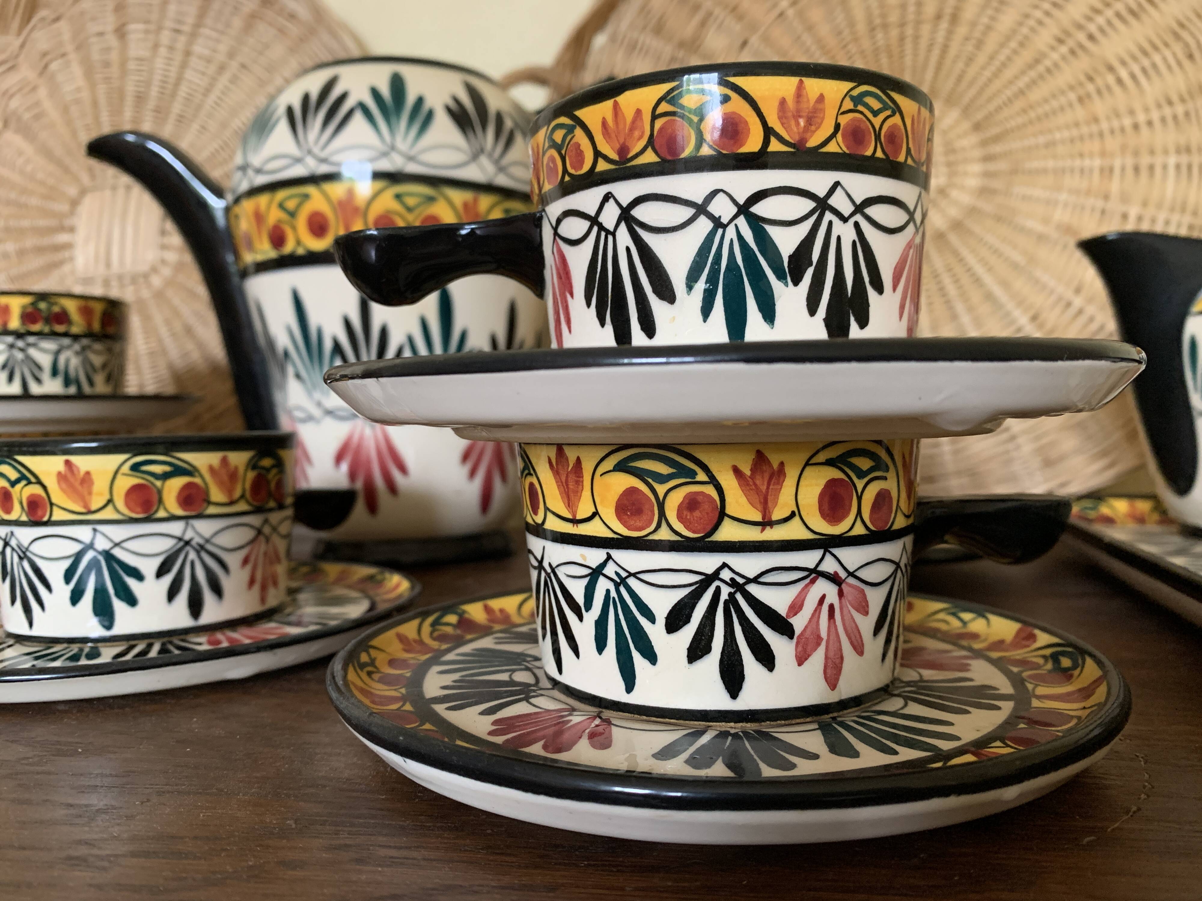 Rare complete Saint Jean de Bretagne coffee service - 10 cups, coffee pot.