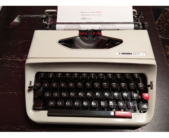 Machine à écrire Hermès baby S avec ruban neuf | Selency