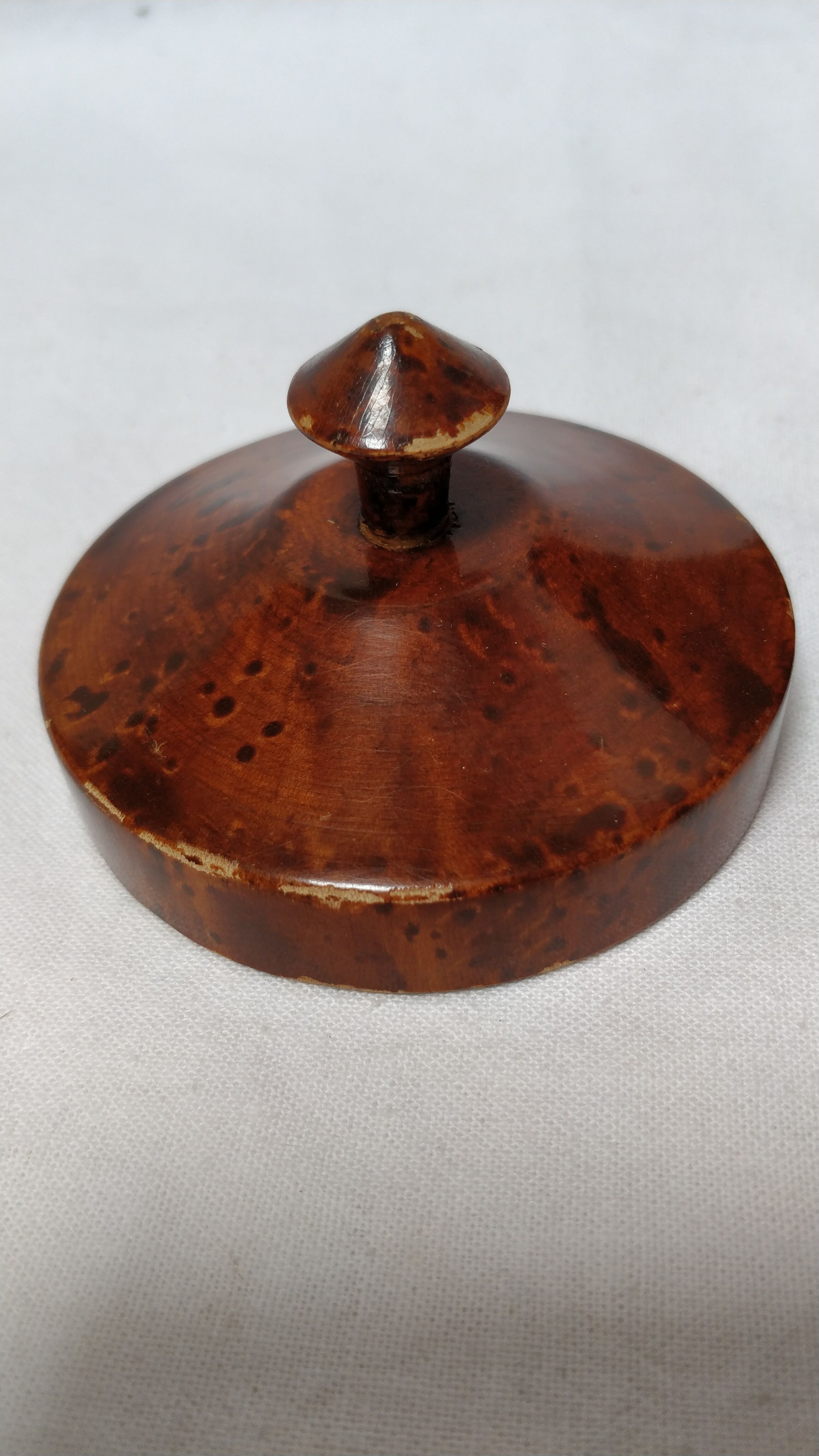 Plateau et pots en bois