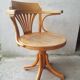 Fauteuil Thonet pivotant en bois