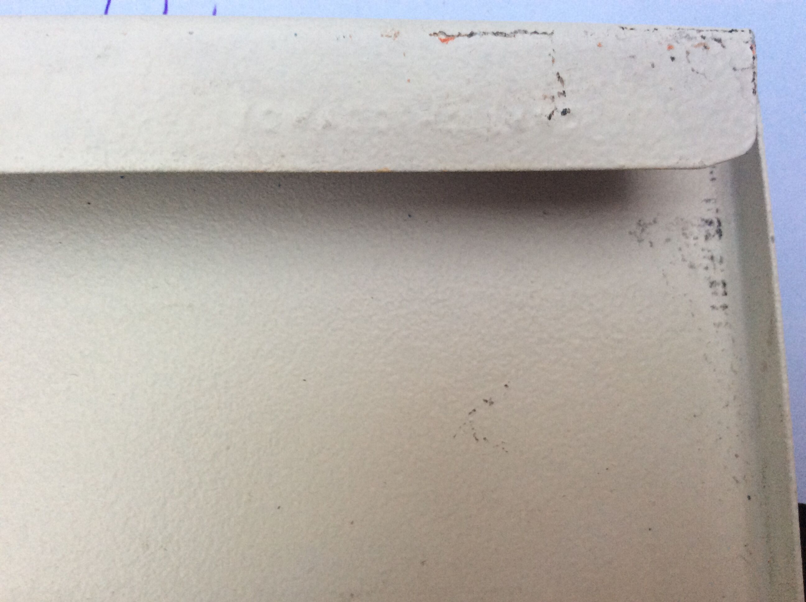 Tomado shelf of the 50s