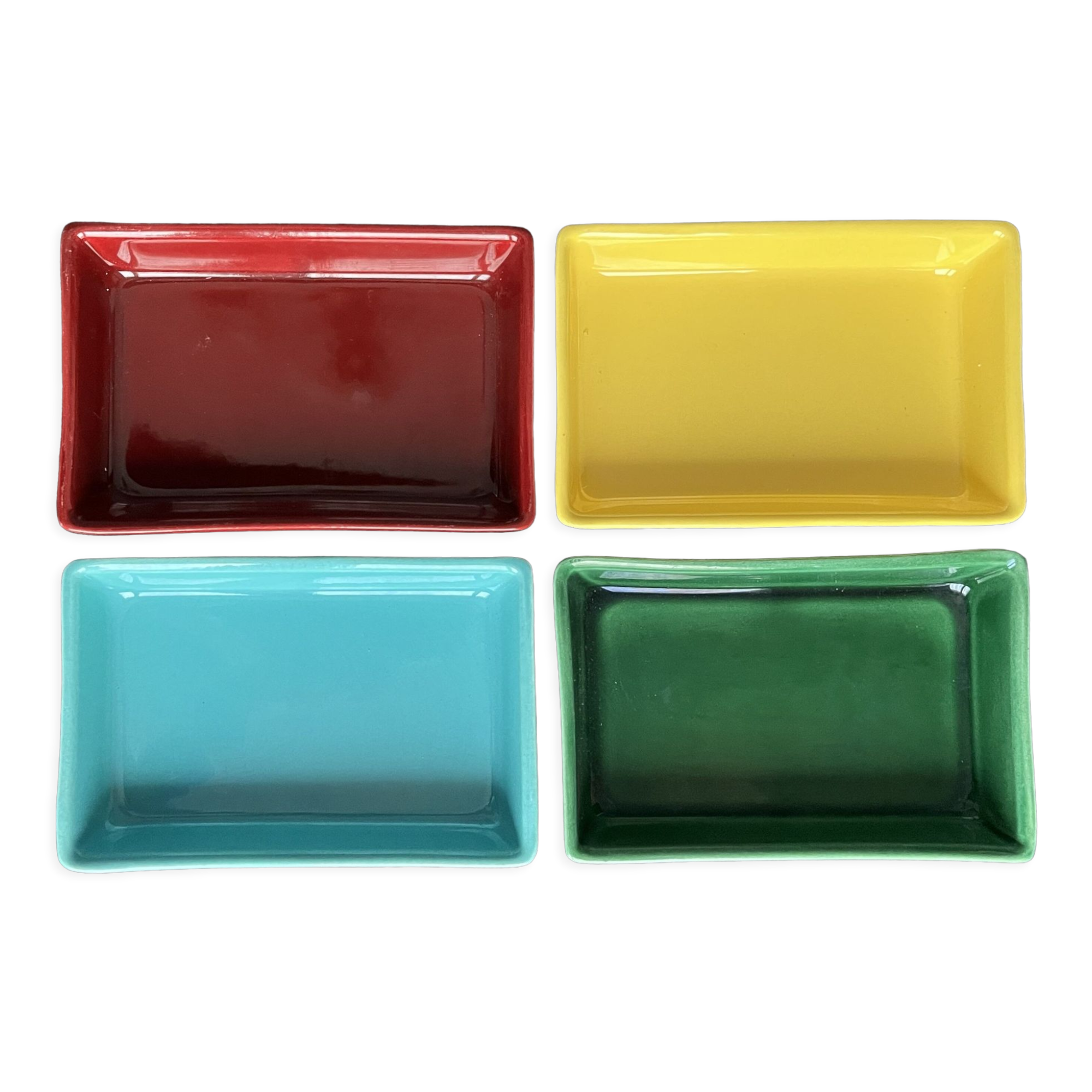 4 multicolored earthenware raviers