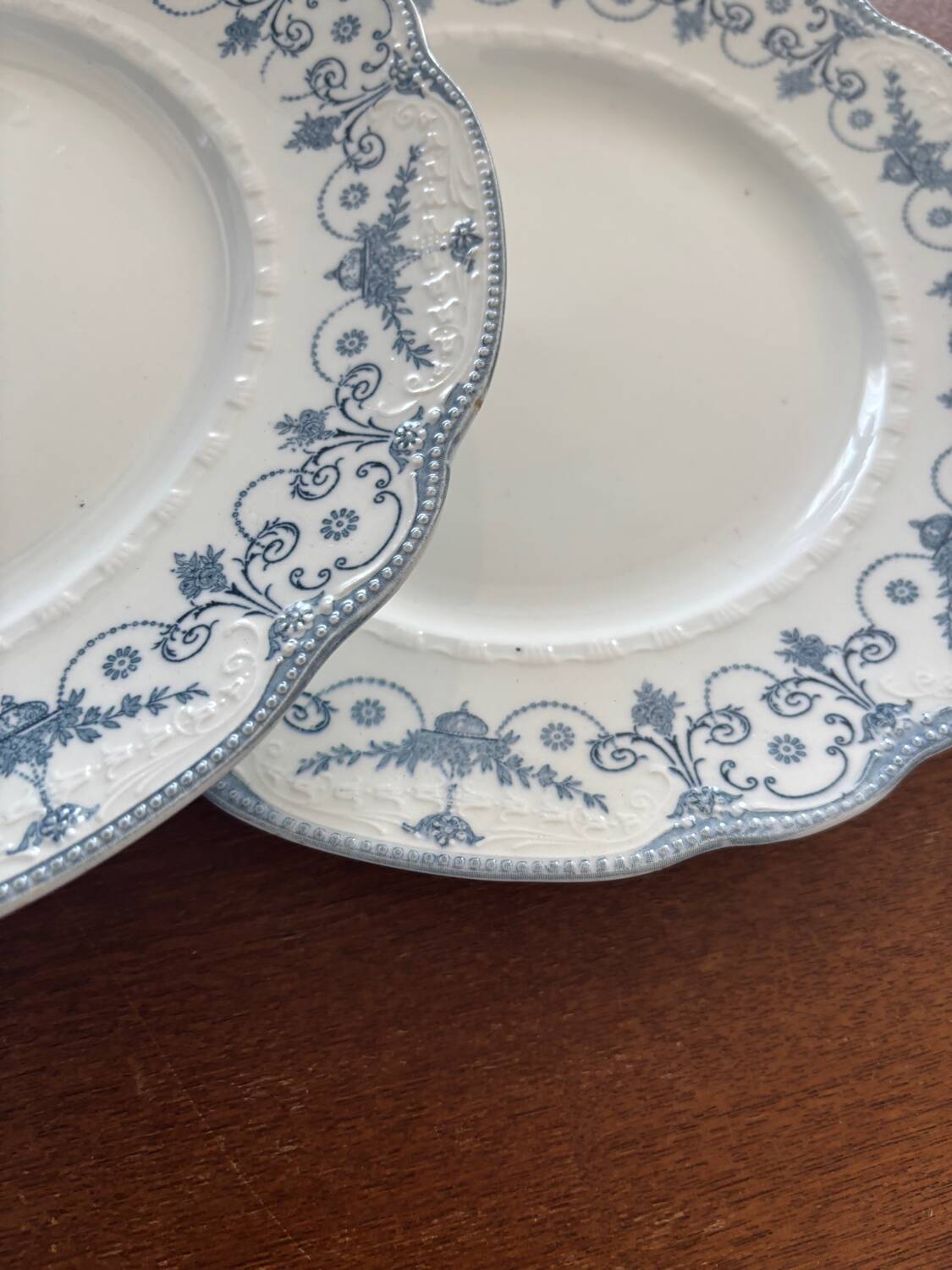 Set of 6 Royal Doulton England dinner plates – Josephine model