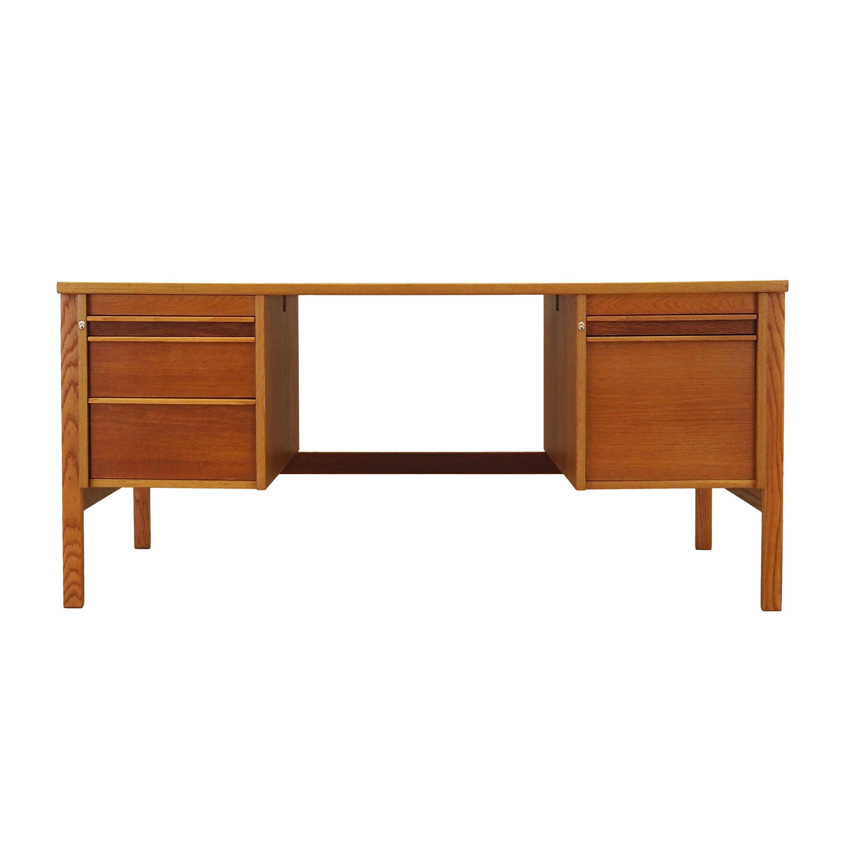 Ash desk, Norwegian design, 1970s, production: Norway