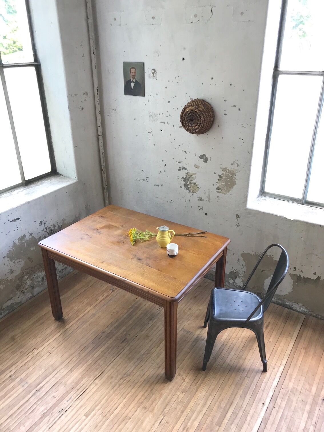 Bistro table in solid oak