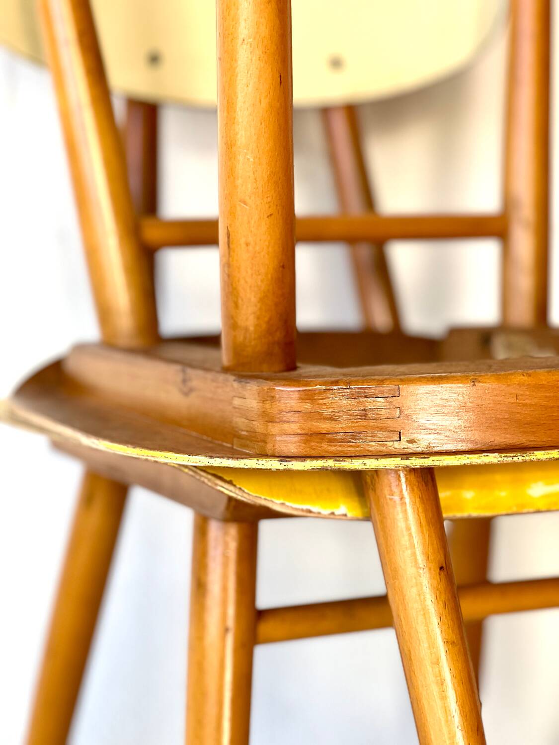 Chaises de bistrot par Ton, années 1950