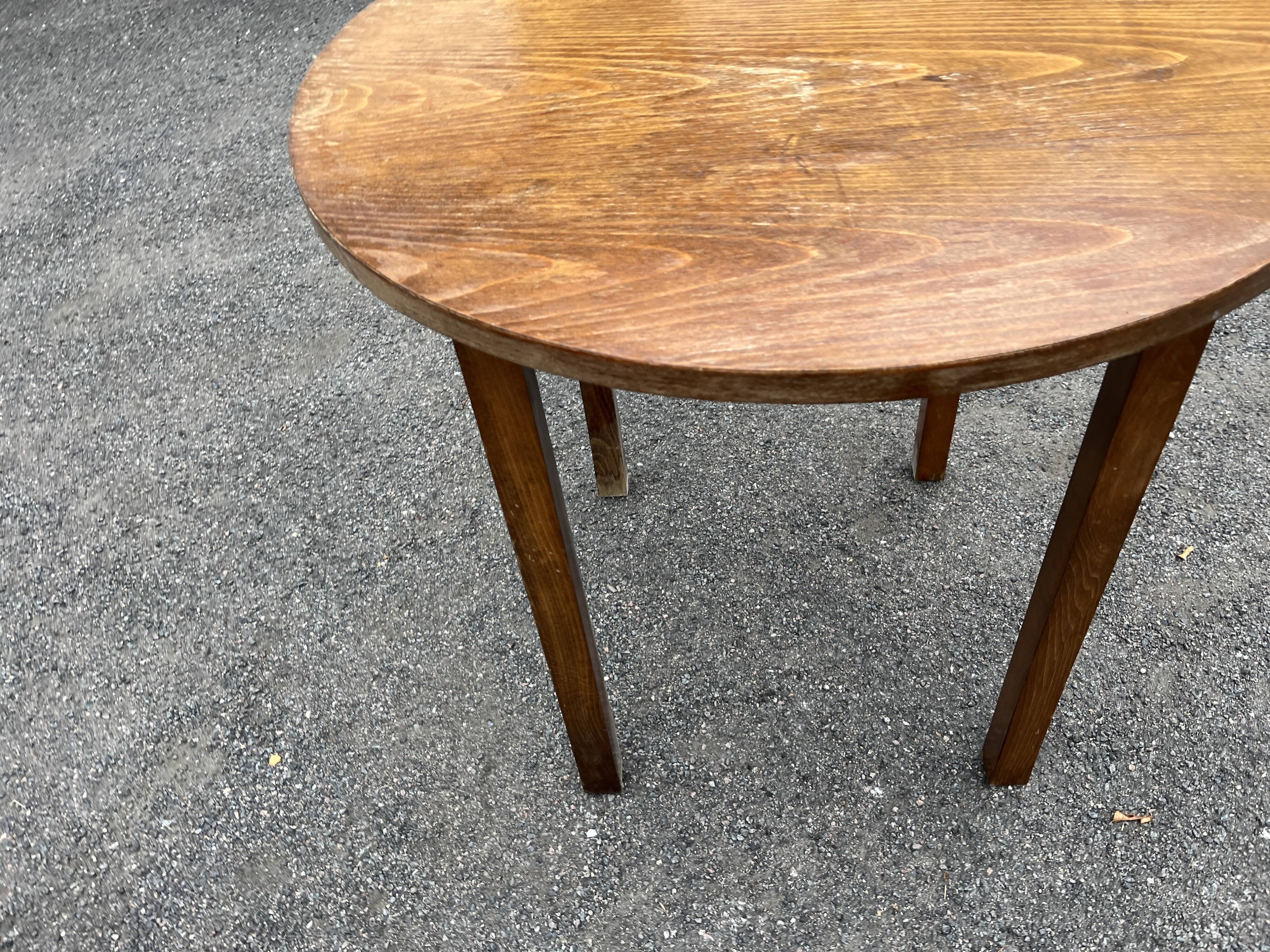 Vintage wooden round table