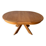 Vintage style extendable oval dining table in solid elm