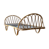 Rattan bed