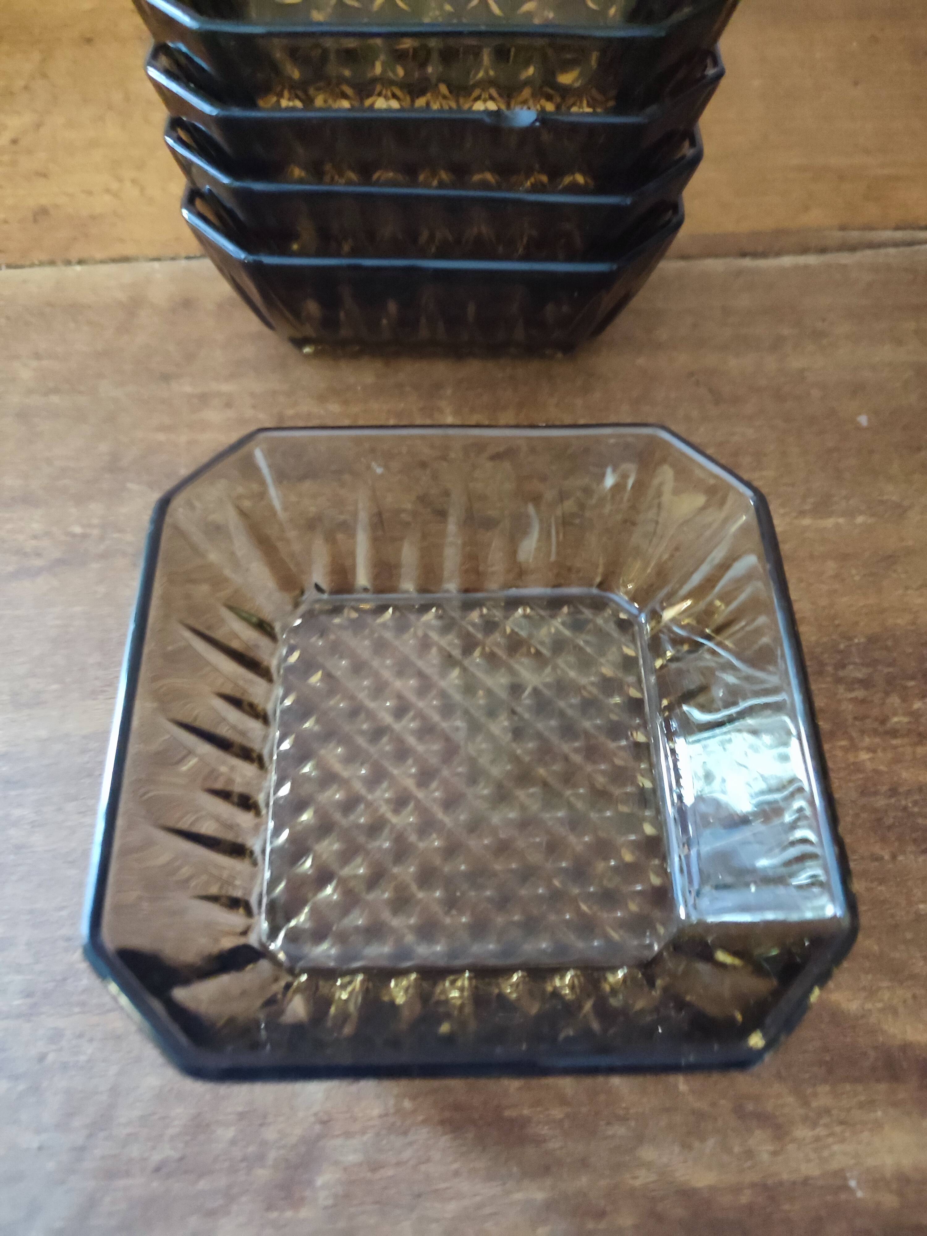 Set of 6 amber glass bowls