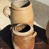 Large matte stoneware oval pot with beige handle H21 D12