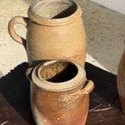 Pot ovale en grès mat beige, 1 anse