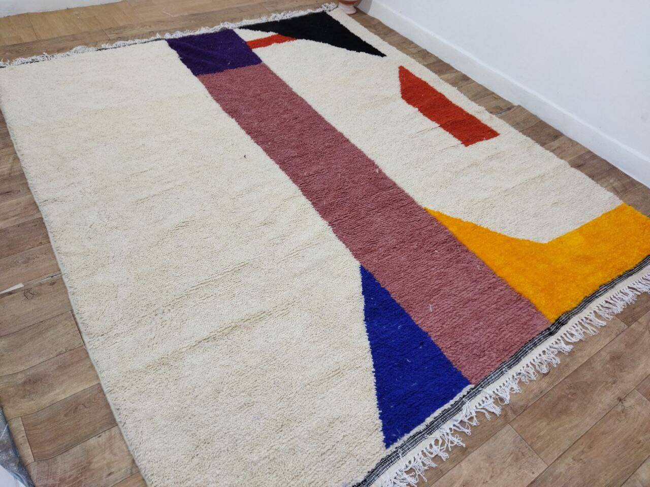 Handmade wool Berber rug 304 x 257 cm