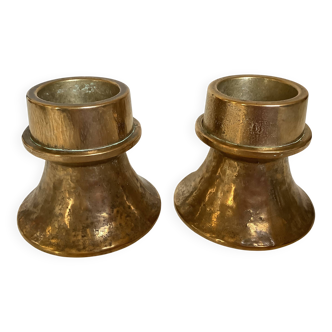 Pair of bronze candlesticks with tulip base