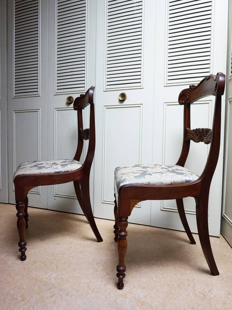 Pair of English Mahogany Sheraton Side Chairs, 1830s