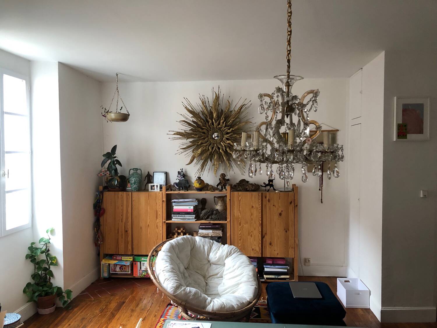 Old chandelier, pendant light, Marie Thérèse light with 9 lights and glass pendants. 1980s