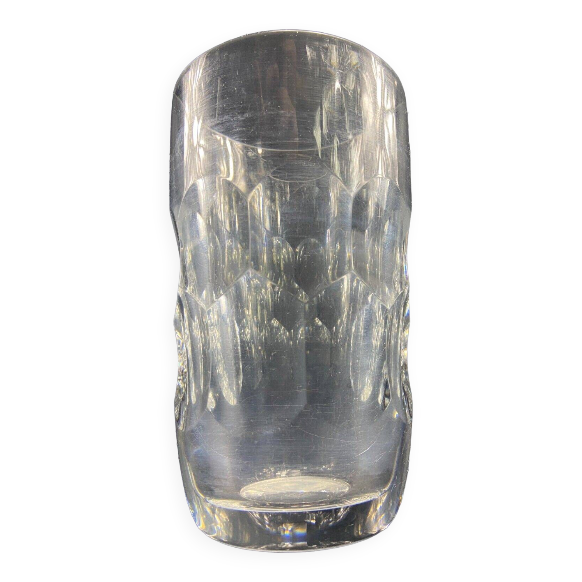 Cut crystal vase signed BACCARAT