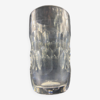 Vase en cristal taillé signé BACCARAT