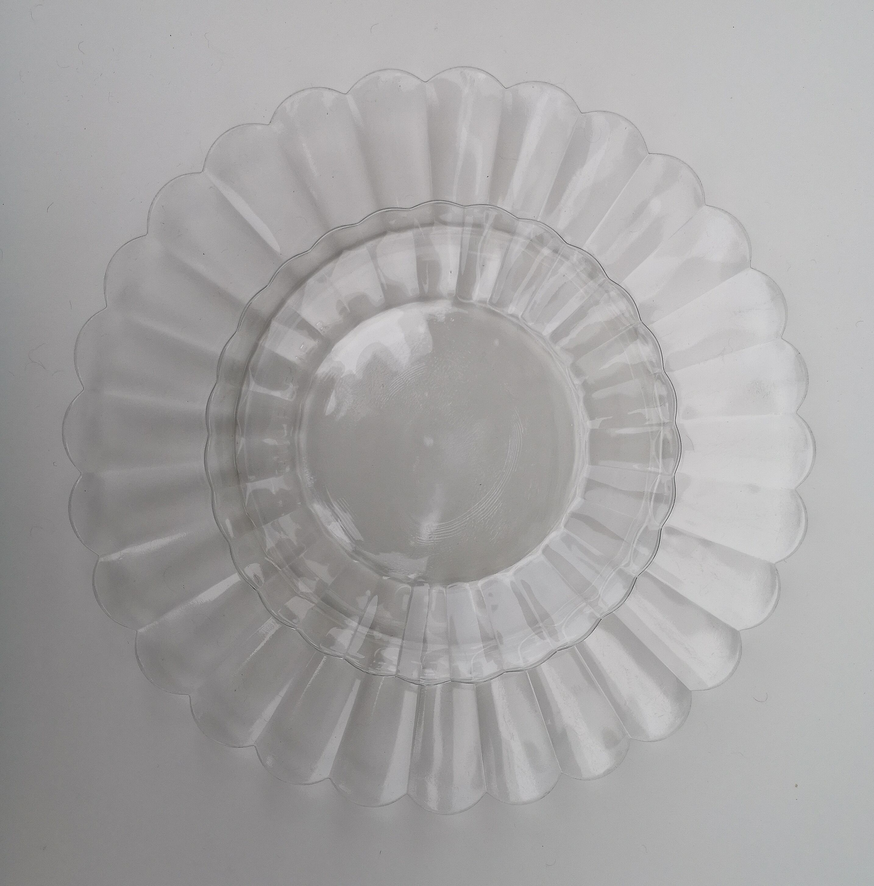 Dessert plates and dish