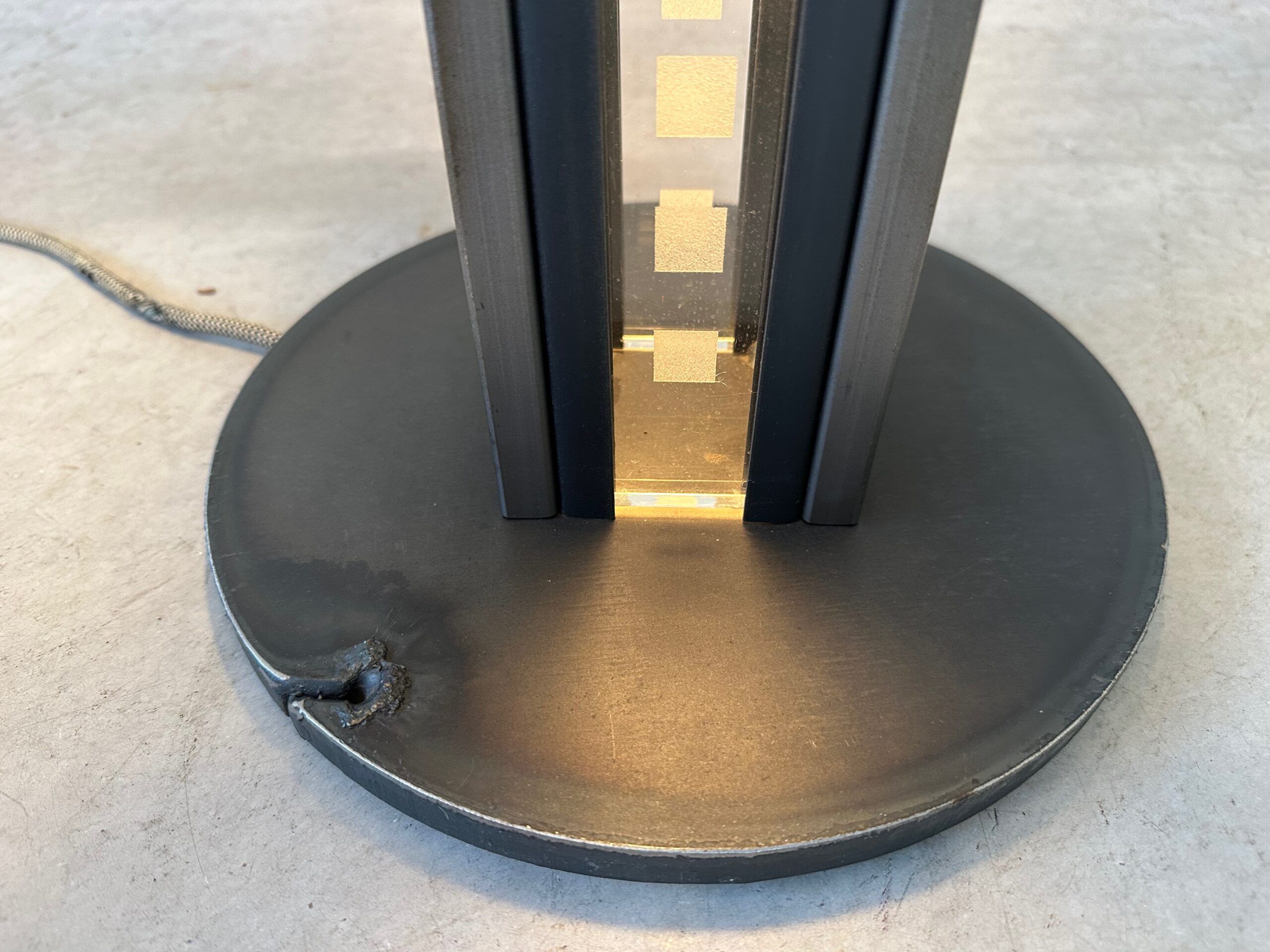Steel design table lamp