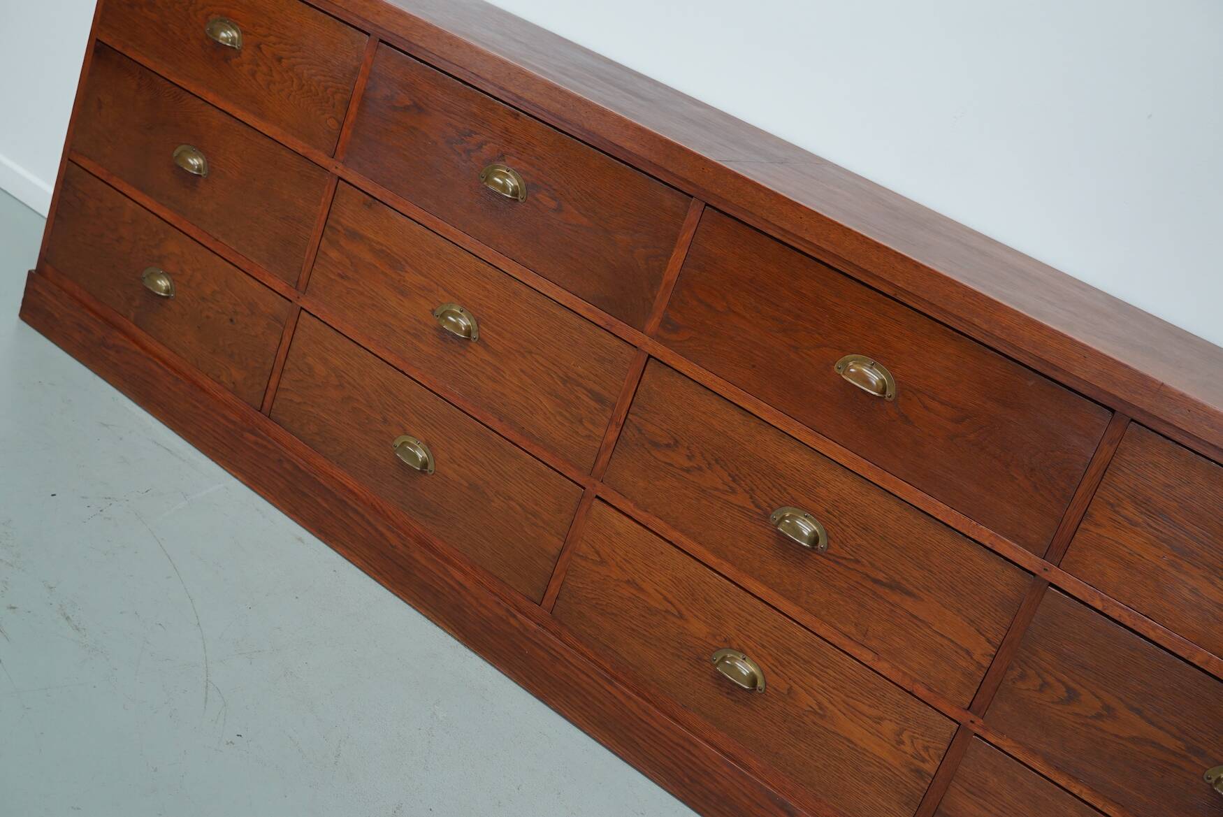 Large Vintage Dutch Oak Art Deco Shop Cabinet / Sideboard, 1930s