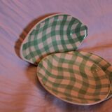 Set dessert plates and ravier