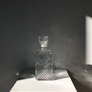 Carafe à whisky en verre