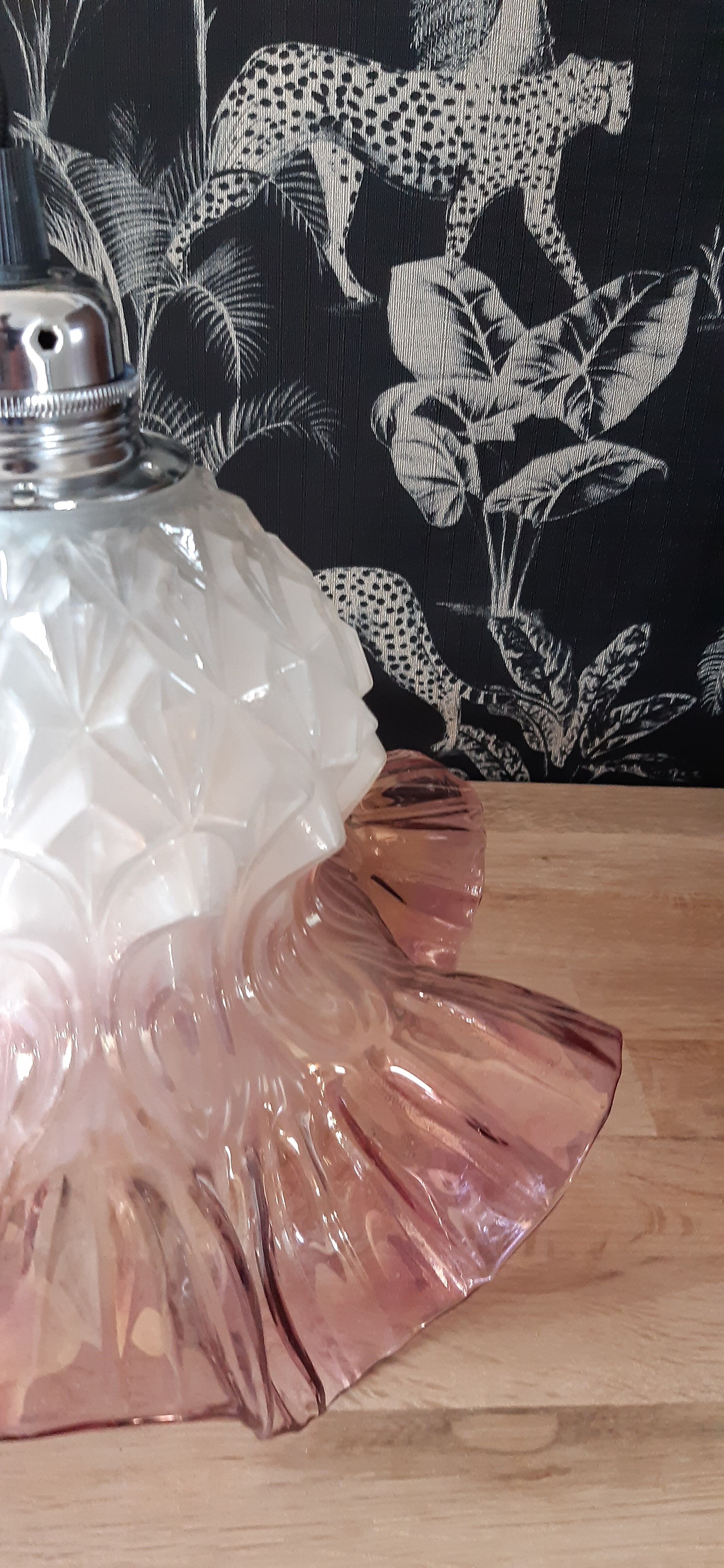 Giant tulip vintage suspension