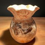Round vase in mixed earth signed