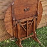 Winegrower's table, Bordeaux grape harvesters