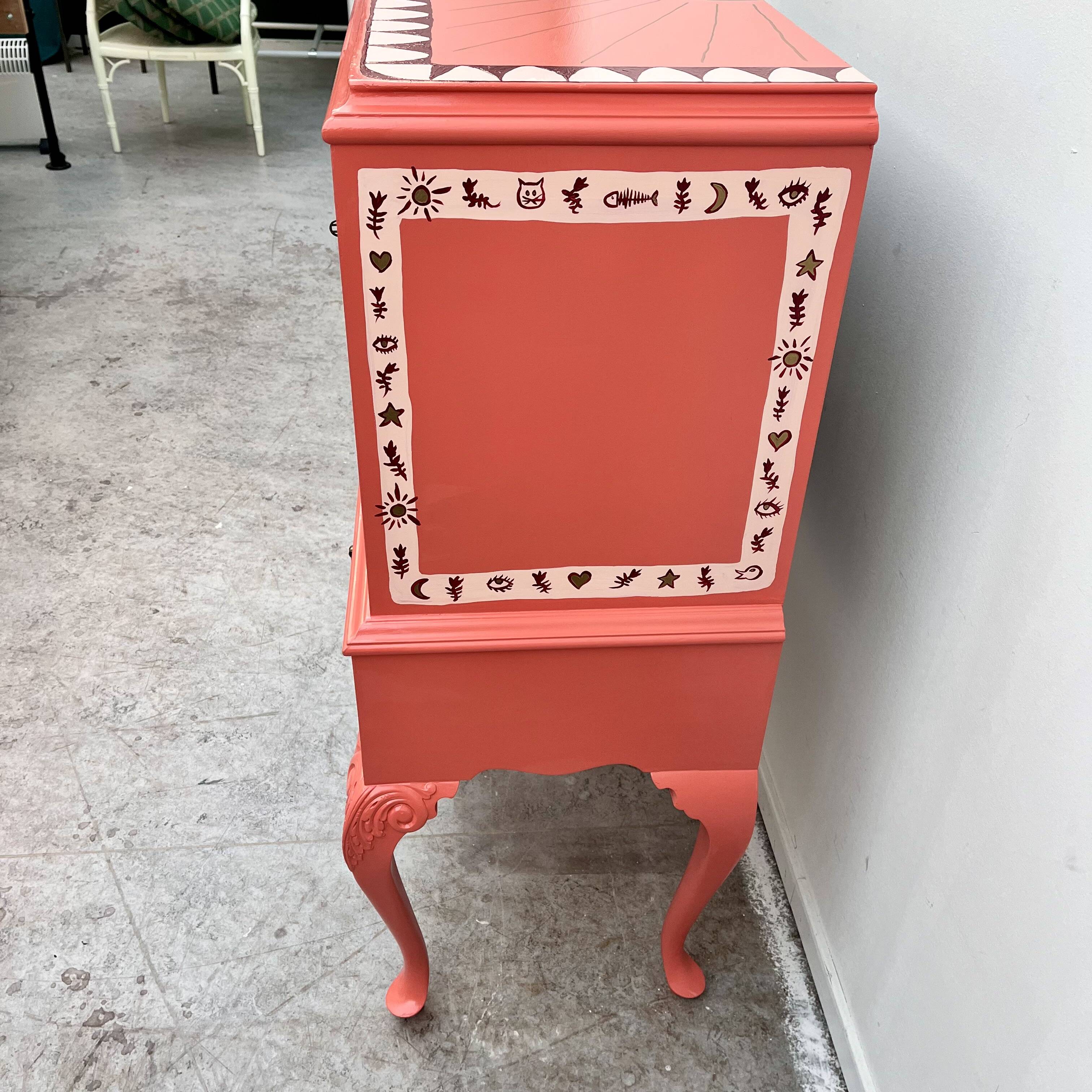 Sunny Side Up – Cabinet vintage peint à la main