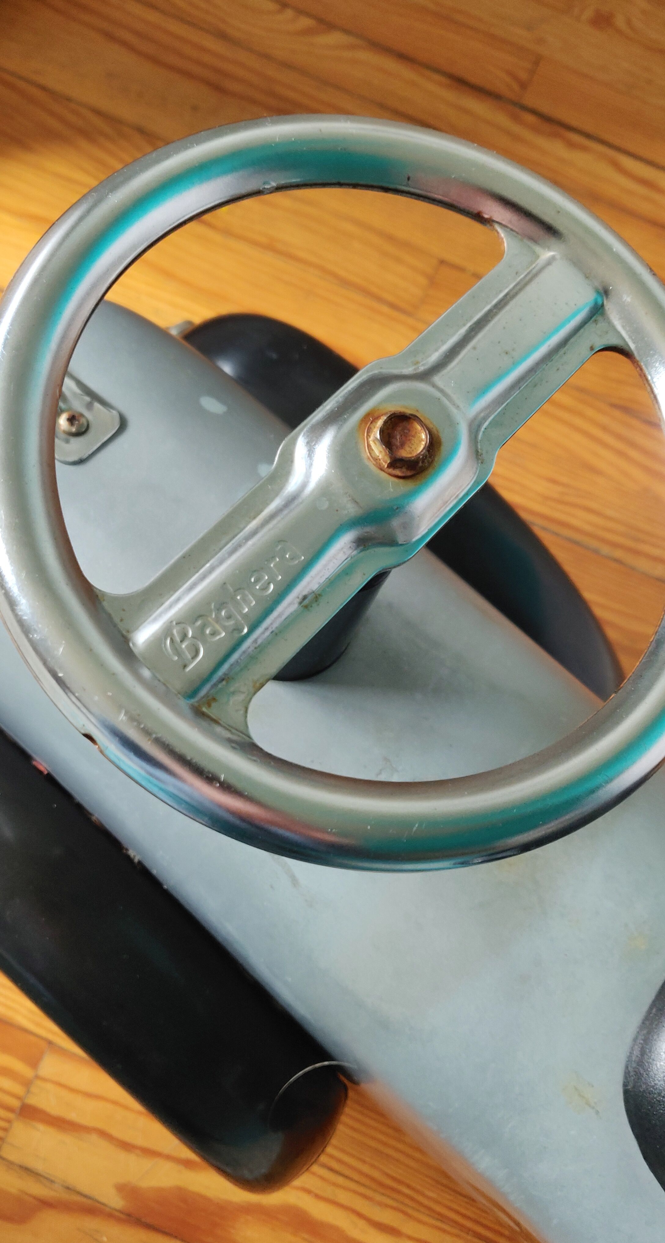 Baghera Carrier Speedster Silver retro