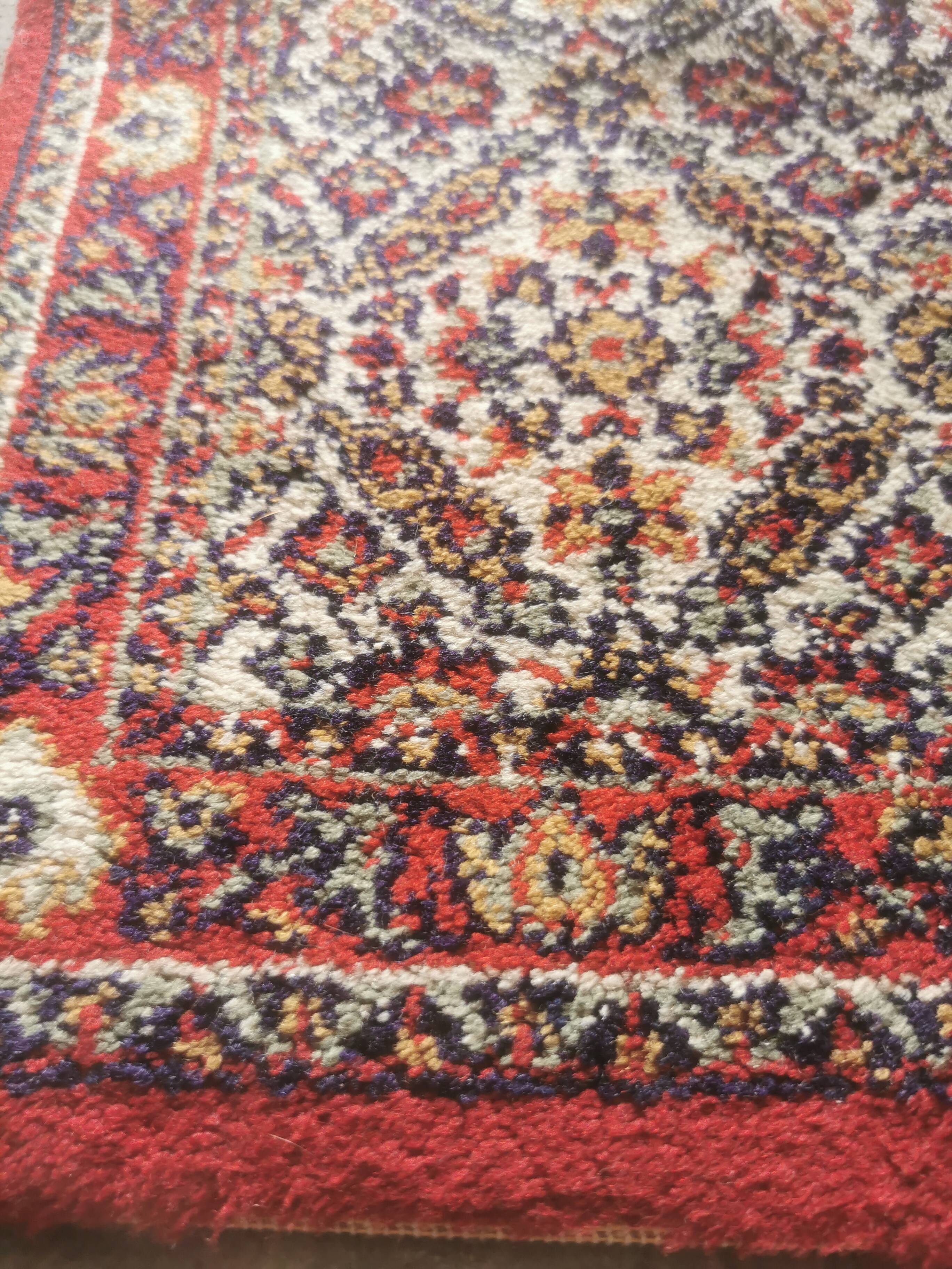 Mechanical rug