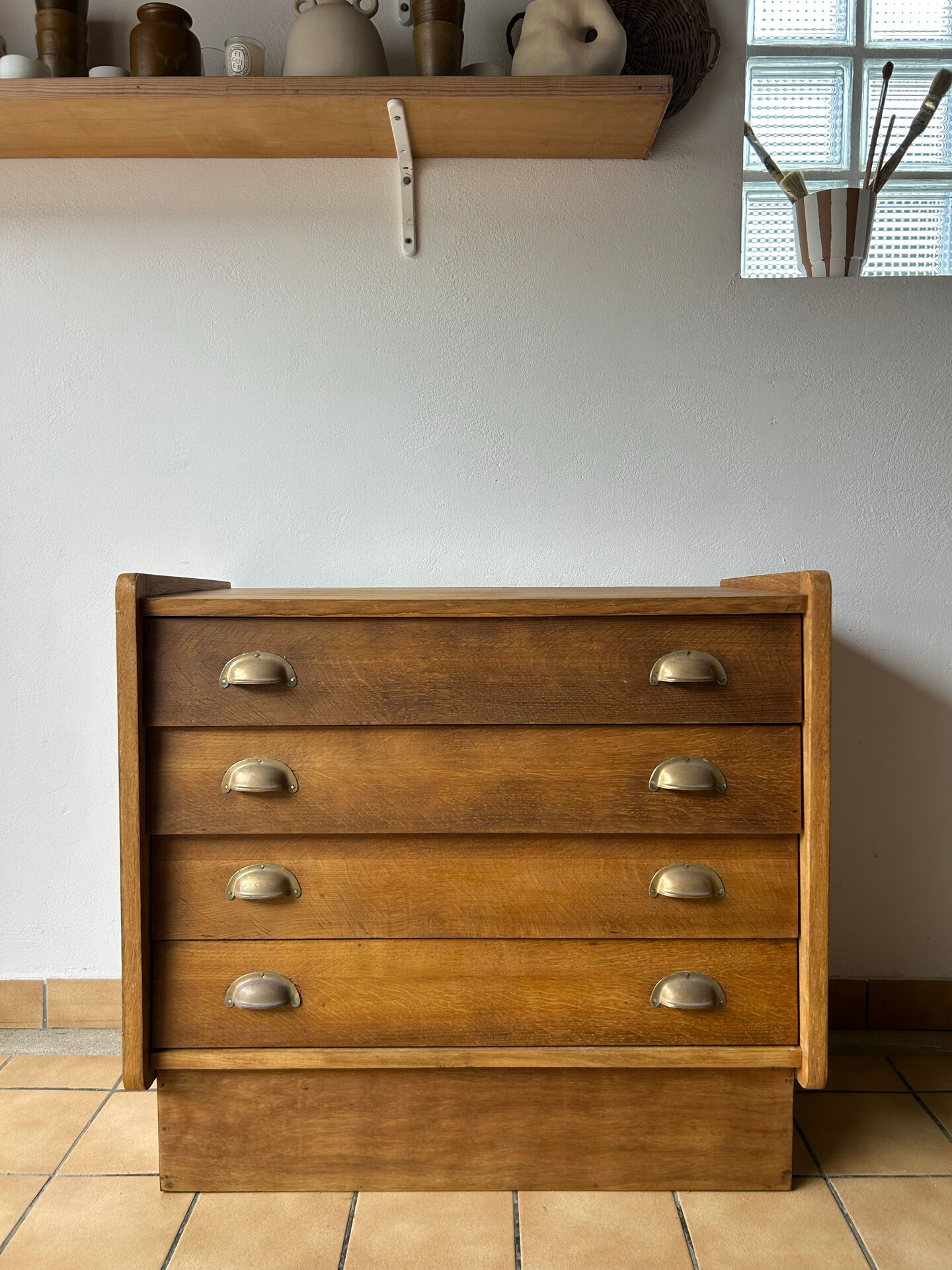Vintage chest of drawers