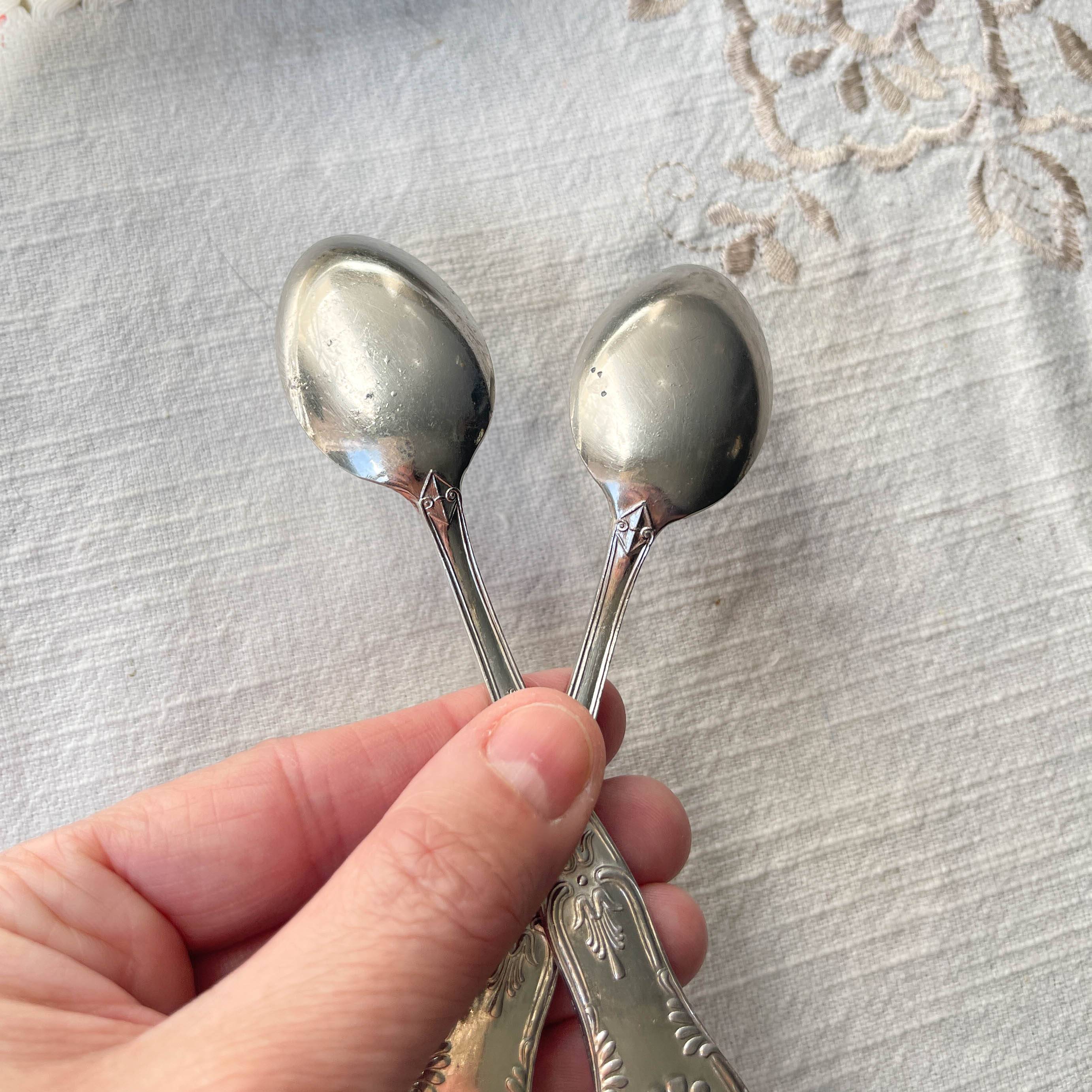 6 Small Vintage Rocaille Style Spoons