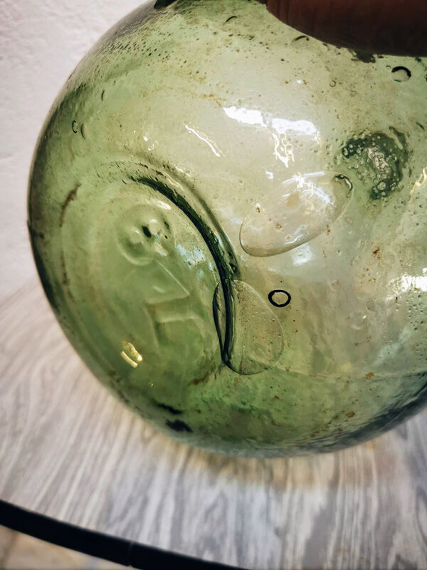 8 litre green demijohn