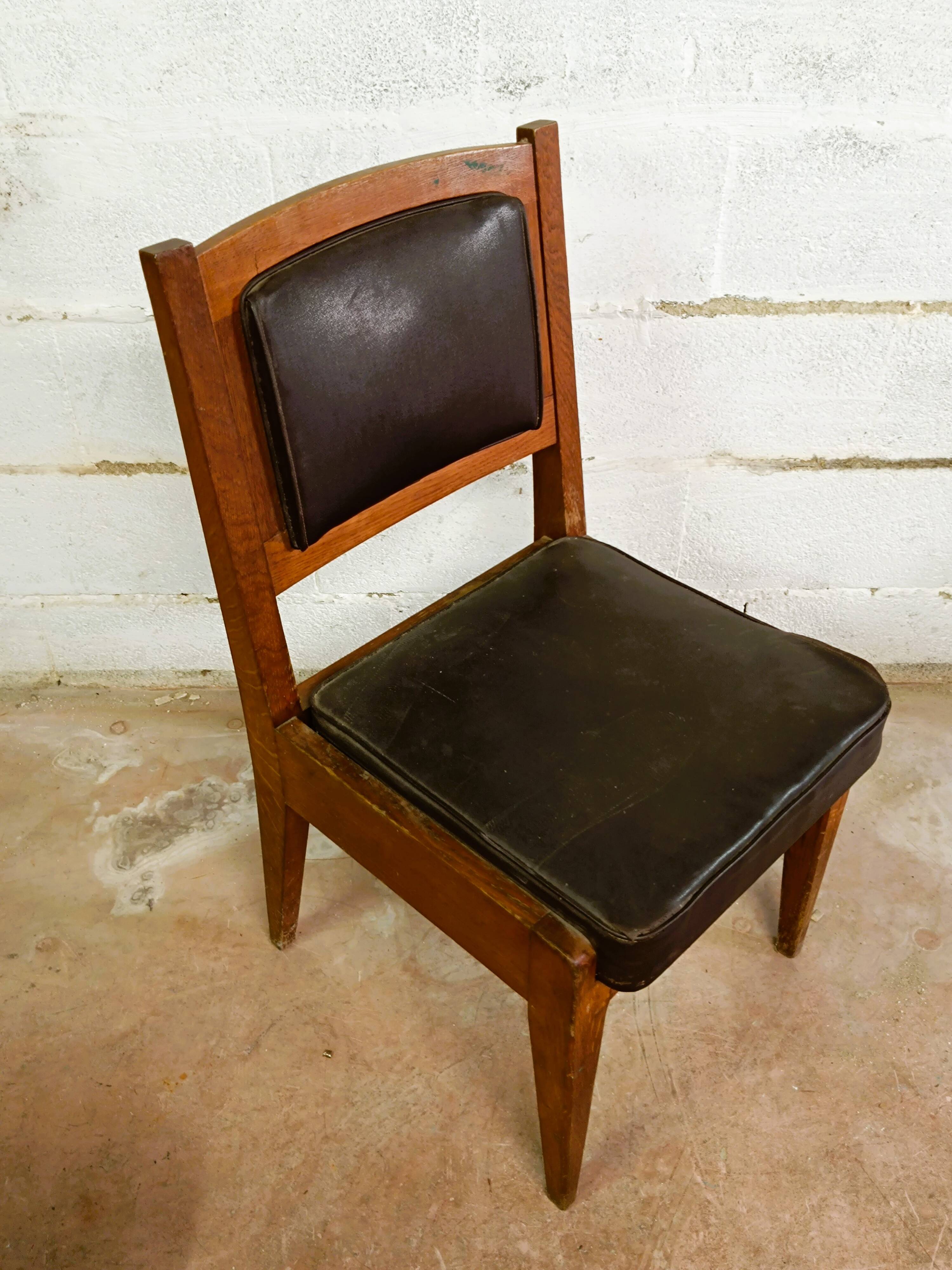 Art Nouveau oak desk and chair