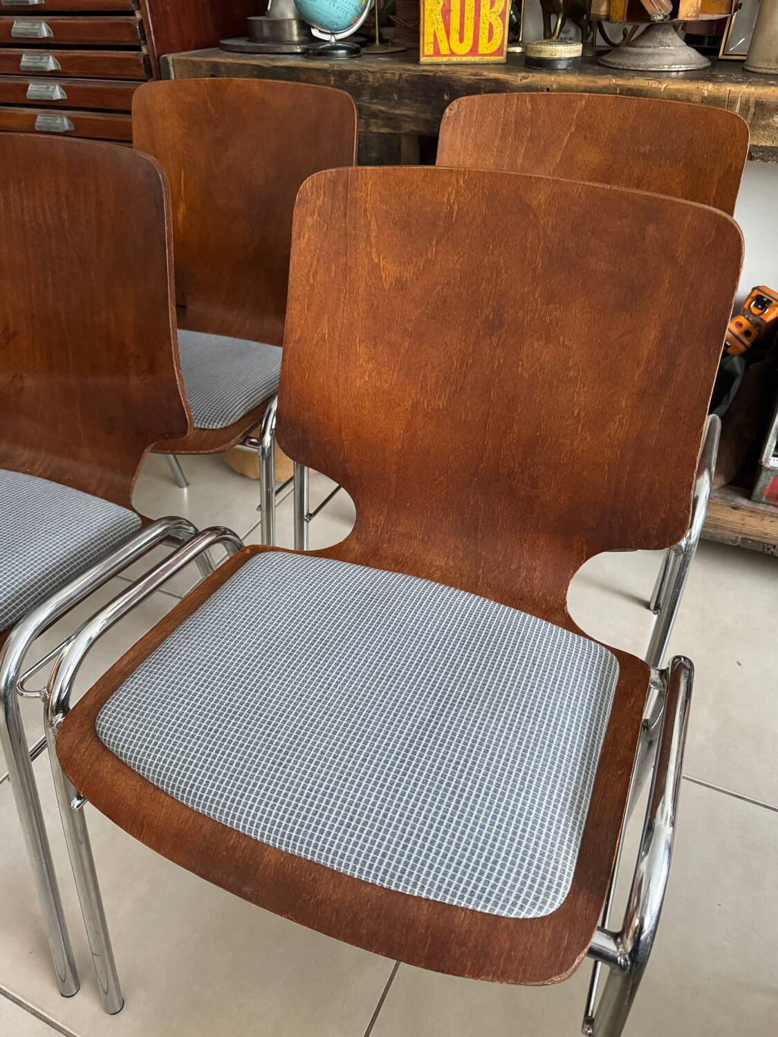 Lot de 4 chaises Pagholz vintage
