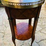 Quadripod bedside table in Louis XV style marquetry