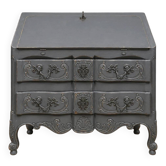 Lacquered Louis XV style balbée writing commode in wood.